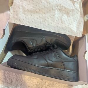Black Nike Air Forces